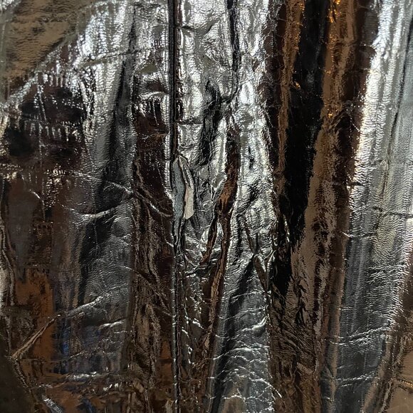 Crinkle Faux Leather Mini Skirt - Picture 4 of 8